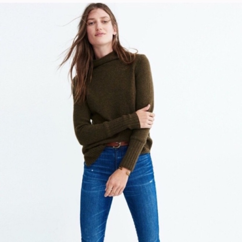 Madewell Inland Turtleneck in Coziest Yarn